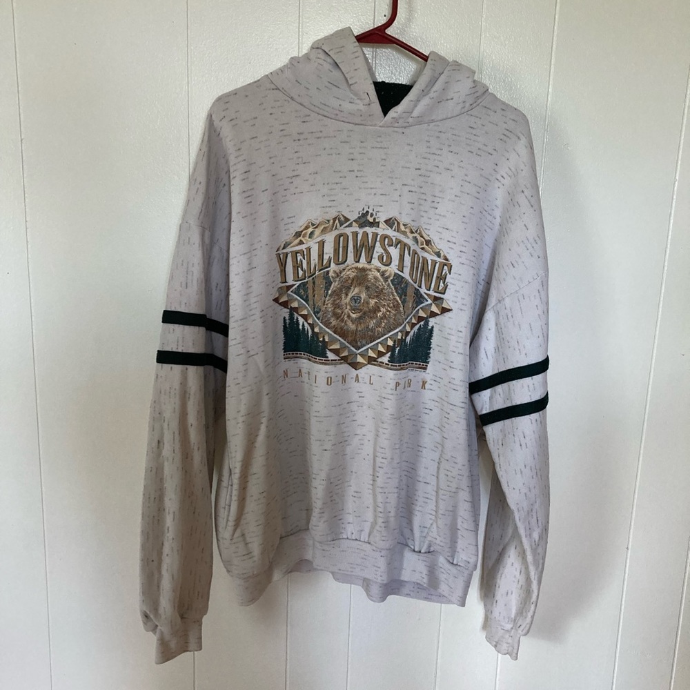 Vintage 1997 Yellowstone National Park Hoodie